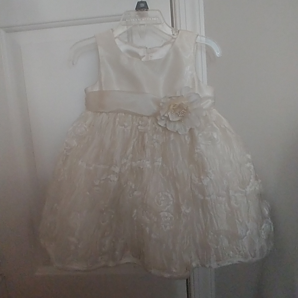 Beautiful white chiffon dress for an 18 month old